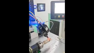 Двухосевые лазерные сварочные головки LWD03B0 с колеблющимся лучом мощностью 0,7 кВт для сварки нержавеющей стали толщиной 1,2 мм (1,5 м/мин)