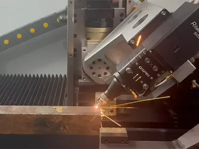 Волоконно-лазерная режущая головка, 3 кВт