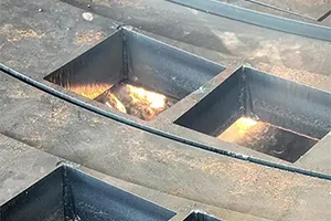 Волоконно-лазерная режущая головка для скошенной резки, 30 кВт