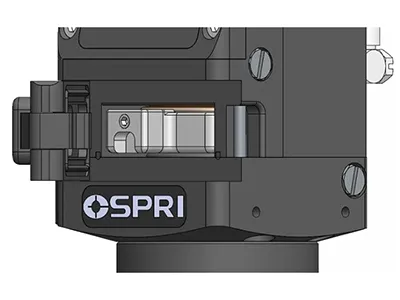 Конструкция с прижимным механизмом для удобного обслуживания